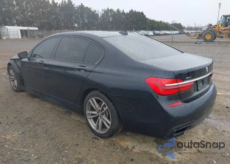 2017 BMW Alpina B7 xDrive из США, поврежденный, VIN WBA7F2C30HG422901